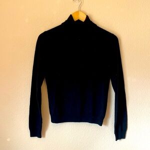 Brooks Brother Women’s silk/cashmere Black Turtleneck Small